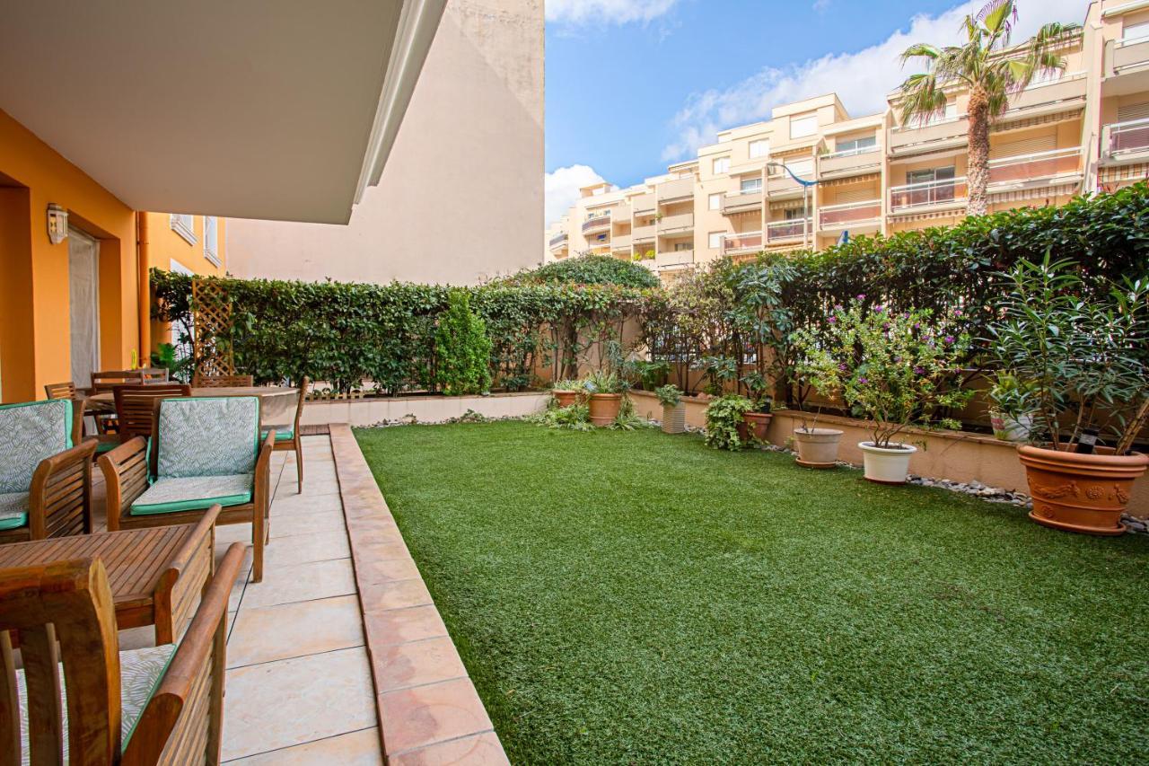 Appartement Centre Ville Cavalaire Buitenkant foto