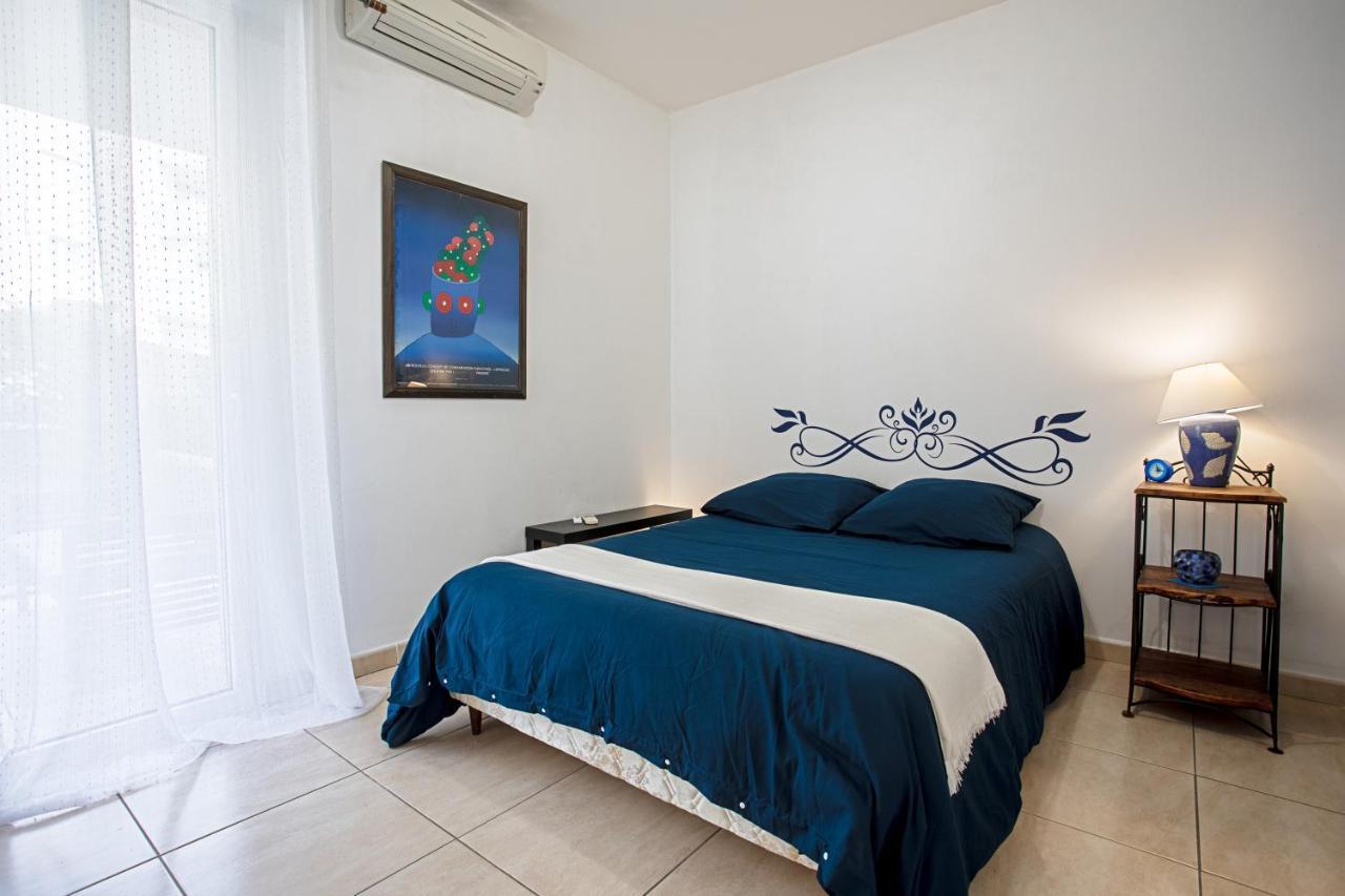 Appartement Centre Ville Cavalaire Buitenkant foto